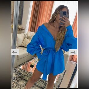 Chic Blue V-Neck Mini Dress